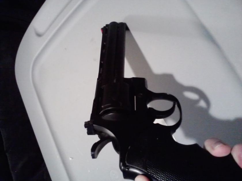 UHC .357 Magnum Airsoft Spring Revolver/Pistol +16 Shells  